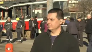 "С 950 евро не се живее": Какво искат шофьорите от градския транспорт в София