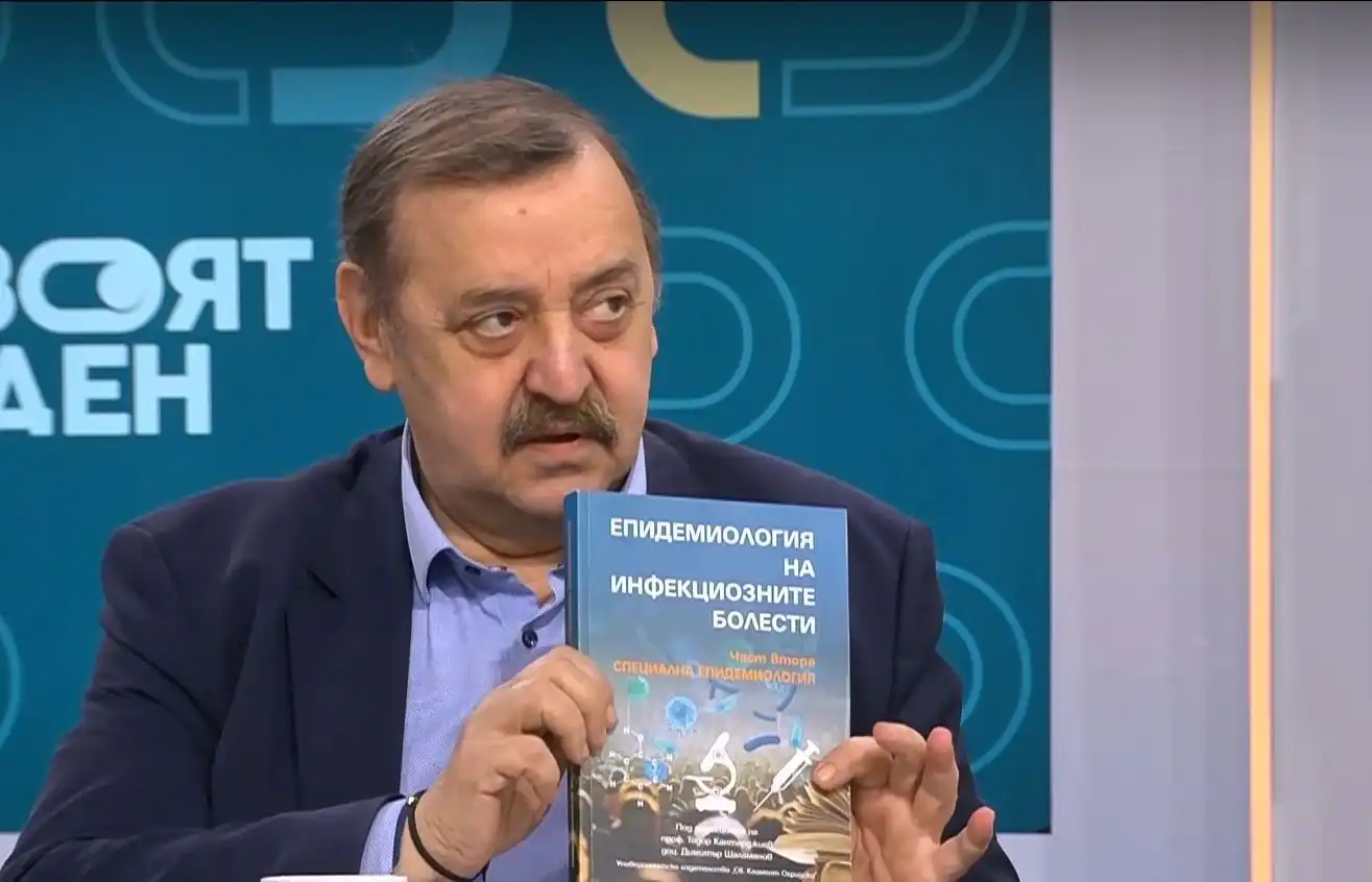 Проф. Кантарджиев обяснява лечението на легионерската болест