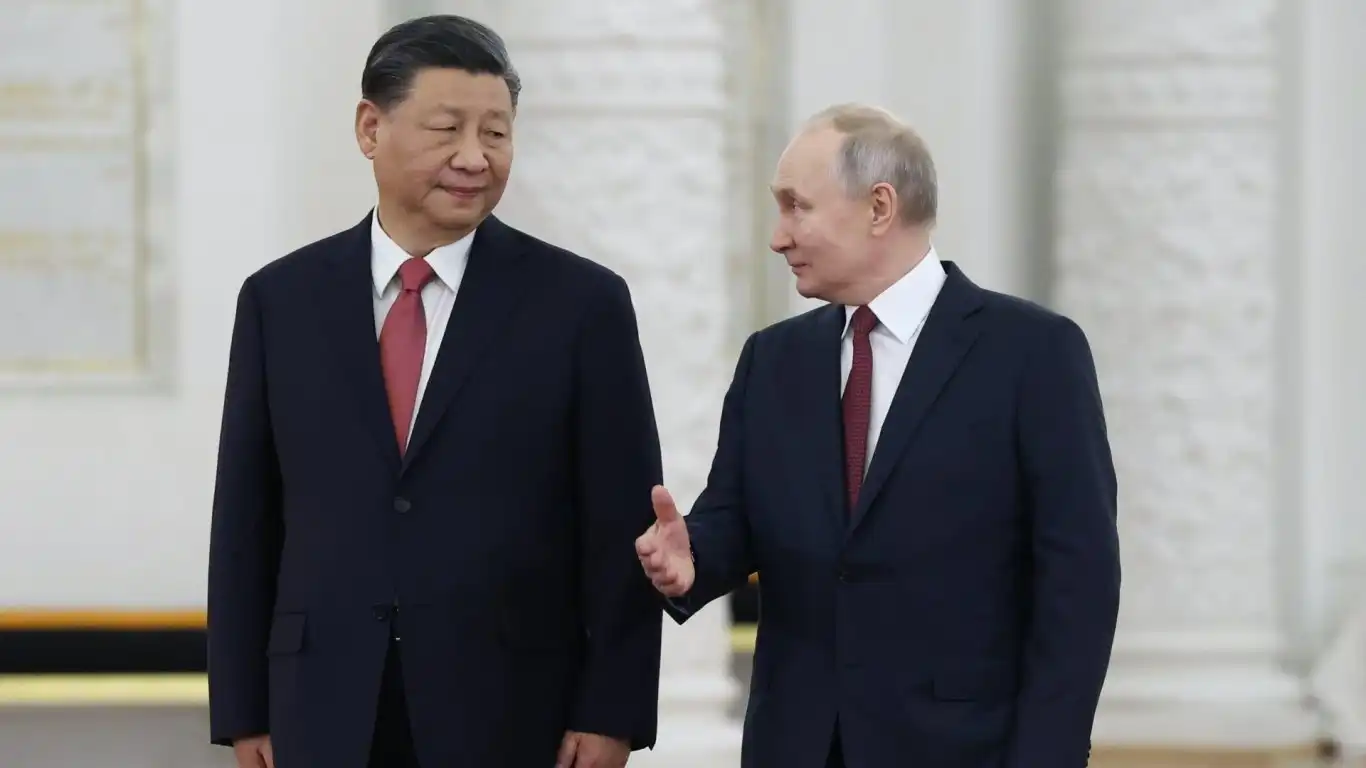 Анализ на Forbes: Какво би означавало поражение на Иран за Русия и Китай?