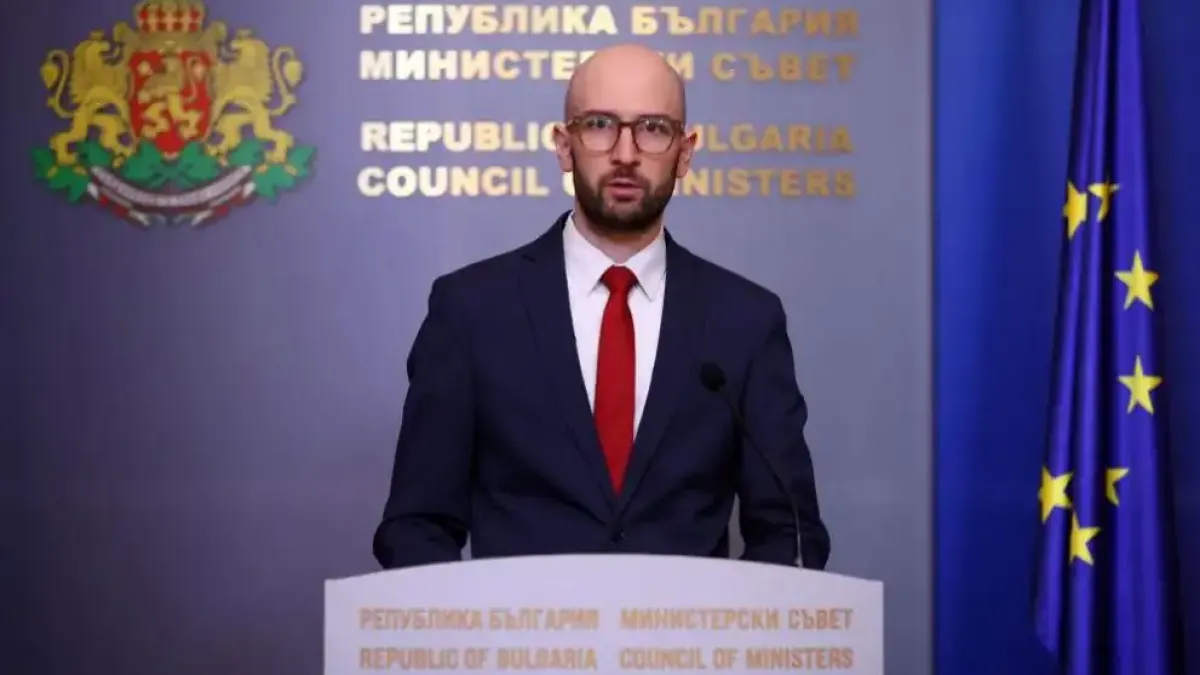 Решено: 5% увеличение на заплатите за служители в БДЖ, "Български пощи" и градския транспорт