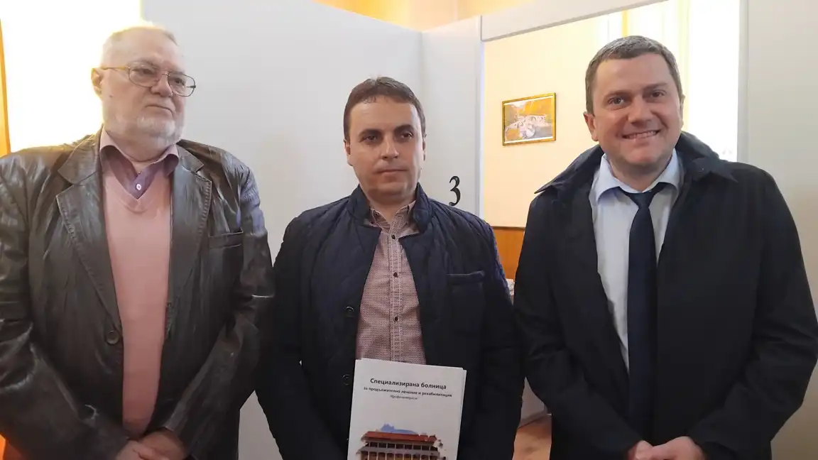 „Топлофикация Перник“ дари високотехнологична апаратура на Профилакториума : Инвестиция в здравето и бъдещето на Перник