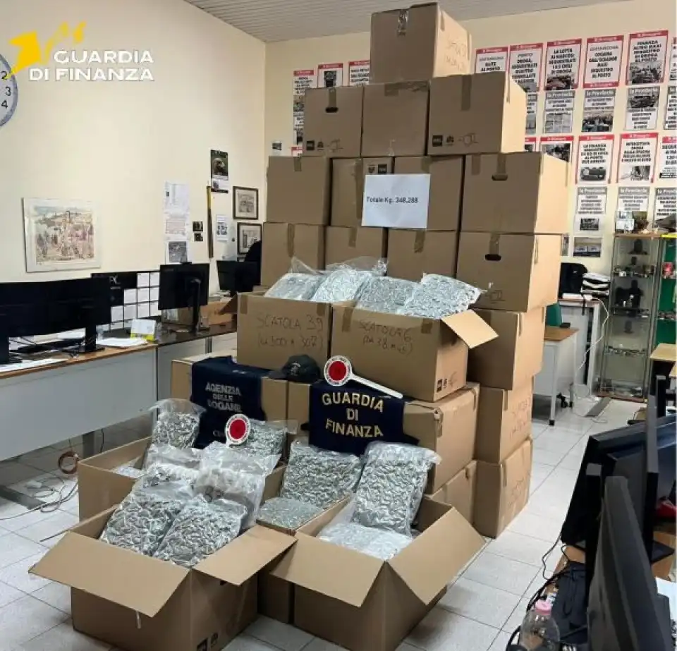Арестуваха Петър Димитров Палянката с наркотици за близо 2 млн. евро в Италия