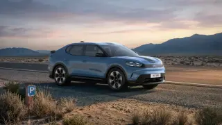 Ford увеличава продуктивността на новия изцяло електрически Capri, осигурявайки по-голям пробег и нови технологии