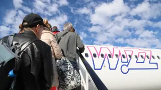 Wizz Air пуска 5 нови полета от Варна за 19 евро и базира трети самолет на летището