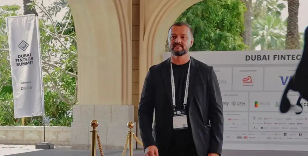 Български предприемач от „Бурж ал Араб“: Дрон удари хотела три етажа под мен