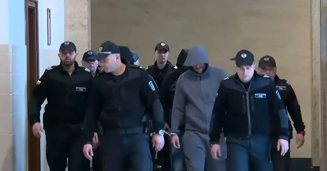 Бързи кредити със заплахи и побои: Съдът не пусна на свобода „колекторите“ от София