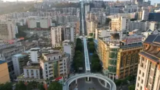 Китай откри най-дългия ескалатор в света, дълъг 905 метра