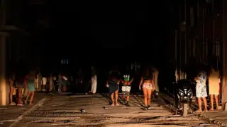 Куба потъна в мрак след авария в мрежата, разследват причините