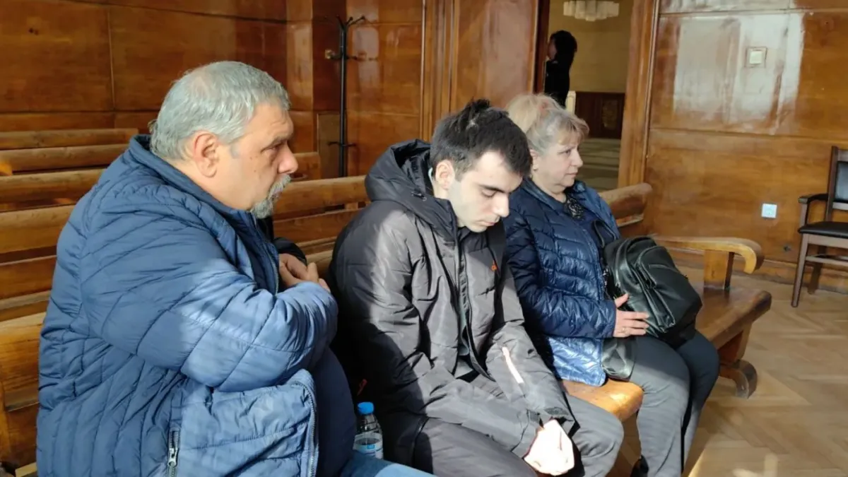 Шофьорът, врязал се в заведение в Разград и убил трима души, получи 6 години затвор