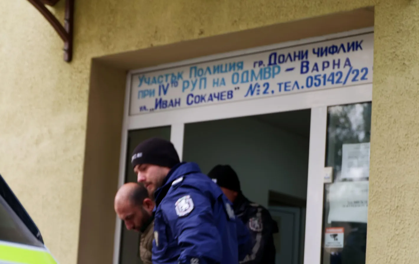 Над 20 арестувани в Хасково и Варна за купуване на гласове, шестима са обявени за издирване