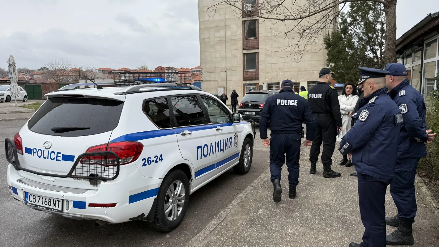 Жесток бой във Велико Търново: Един е наръган, друг е прегазен