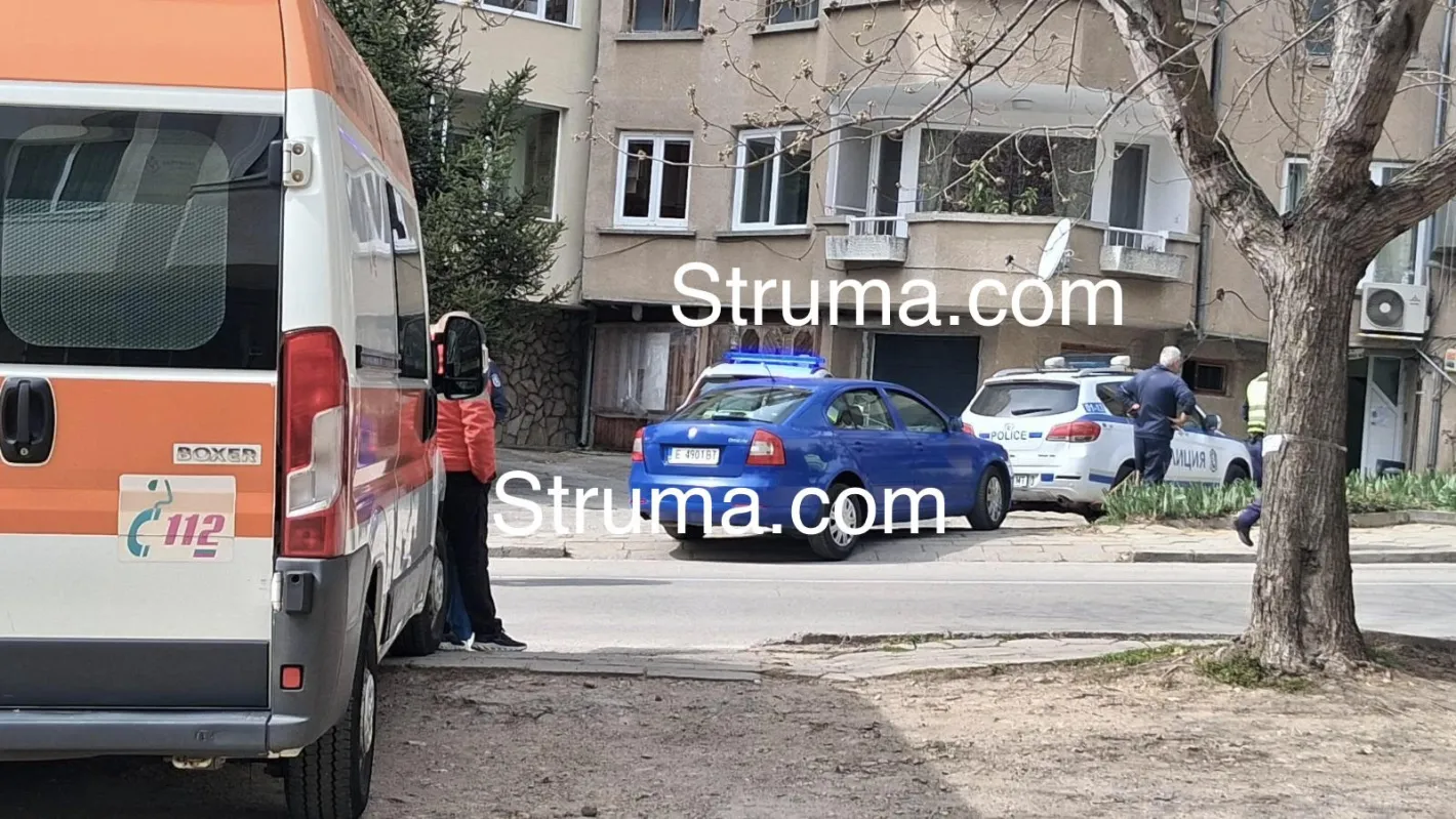 Благоевград: Спасиха 18-г. ученик след 5-часова криза на тераса
