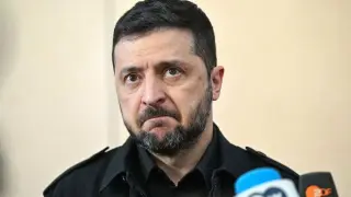 Куриоз във Франция: Изборна победа на Хитлер предизвика шум, победи Зеленски