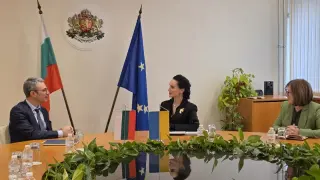 България помага на Украйна с оборудване за разрушена ТЕЦ