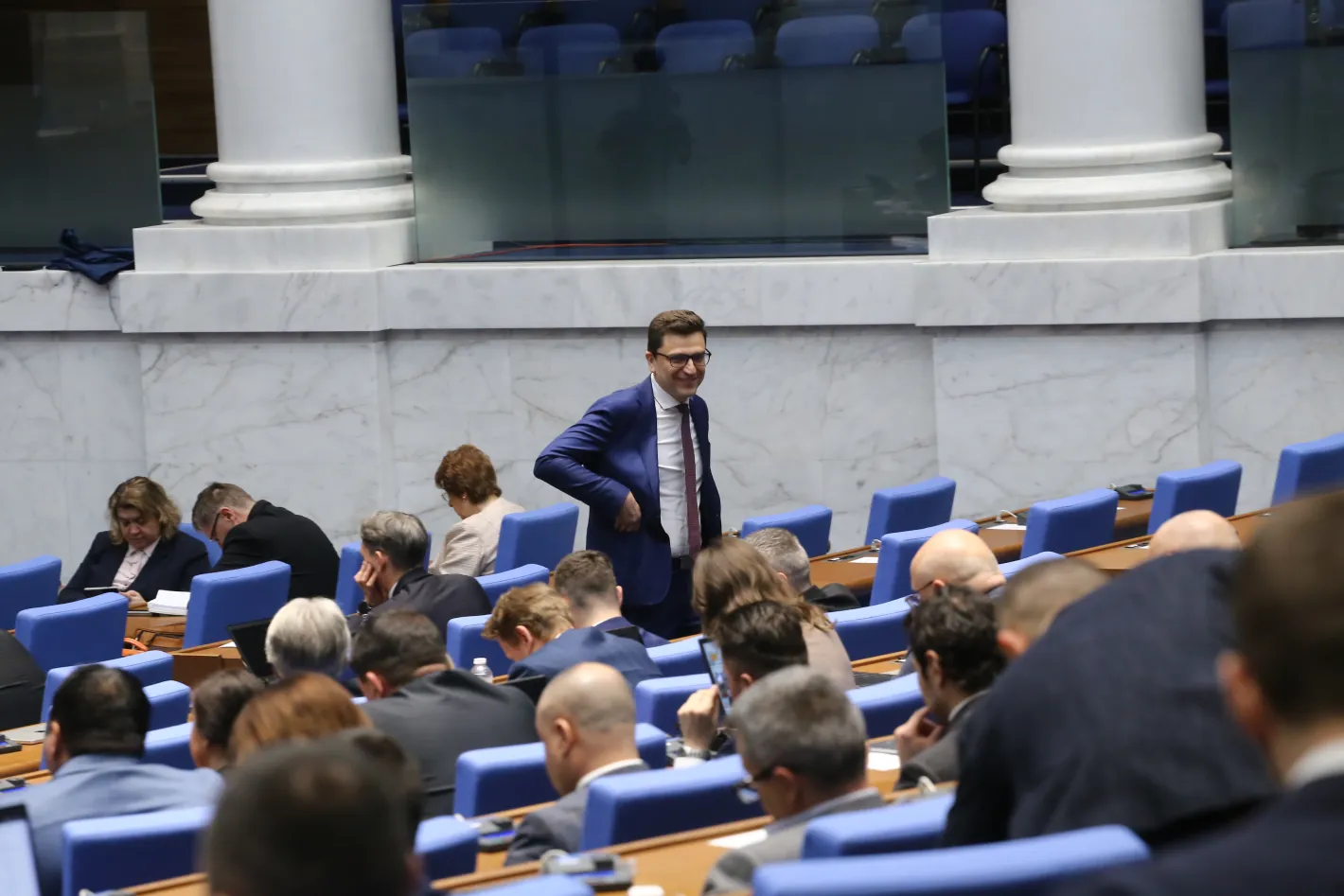 Парламентът прие окончателно закона за лобизма и осигури 437 млн. евро по ПВУ