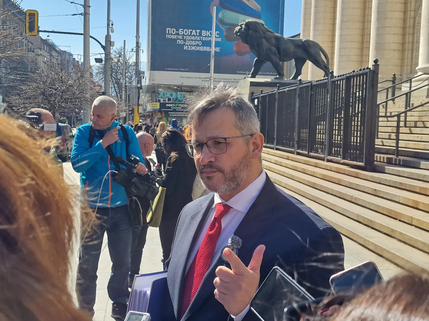ИТН поискаха полиция да доведе министър Христанов в парламента: „Изчезнал е в неизвестна посока“