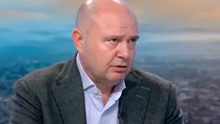 Дизелът удря 1,60 евро: Помощта идва, но може да се окаже безсмислена