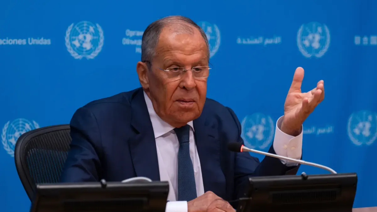 Лавров: Русия вижда криза в НАТО и ЕС