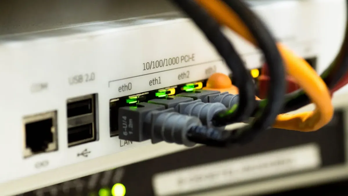 Иран е без почти никакъв интернет вече 23 дни, сочат данни на NetBlocks