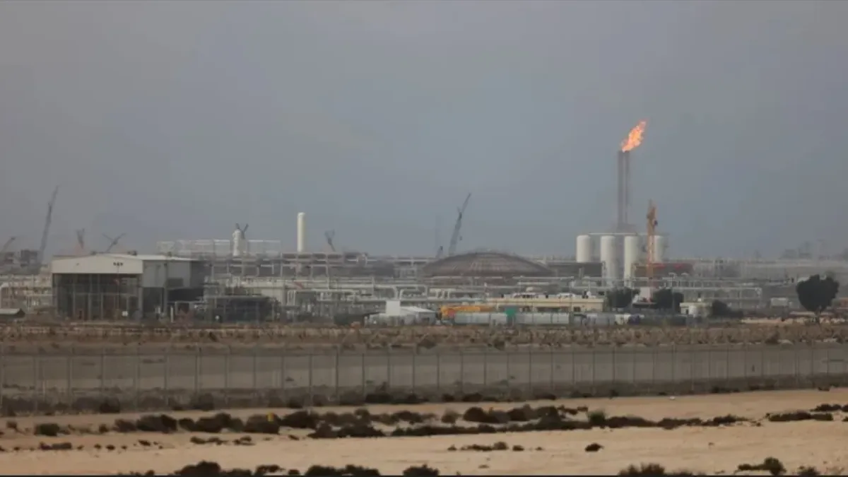 FT: Войната в Иран може да предизвика глобален недостиг на газ през следващите 10 дни