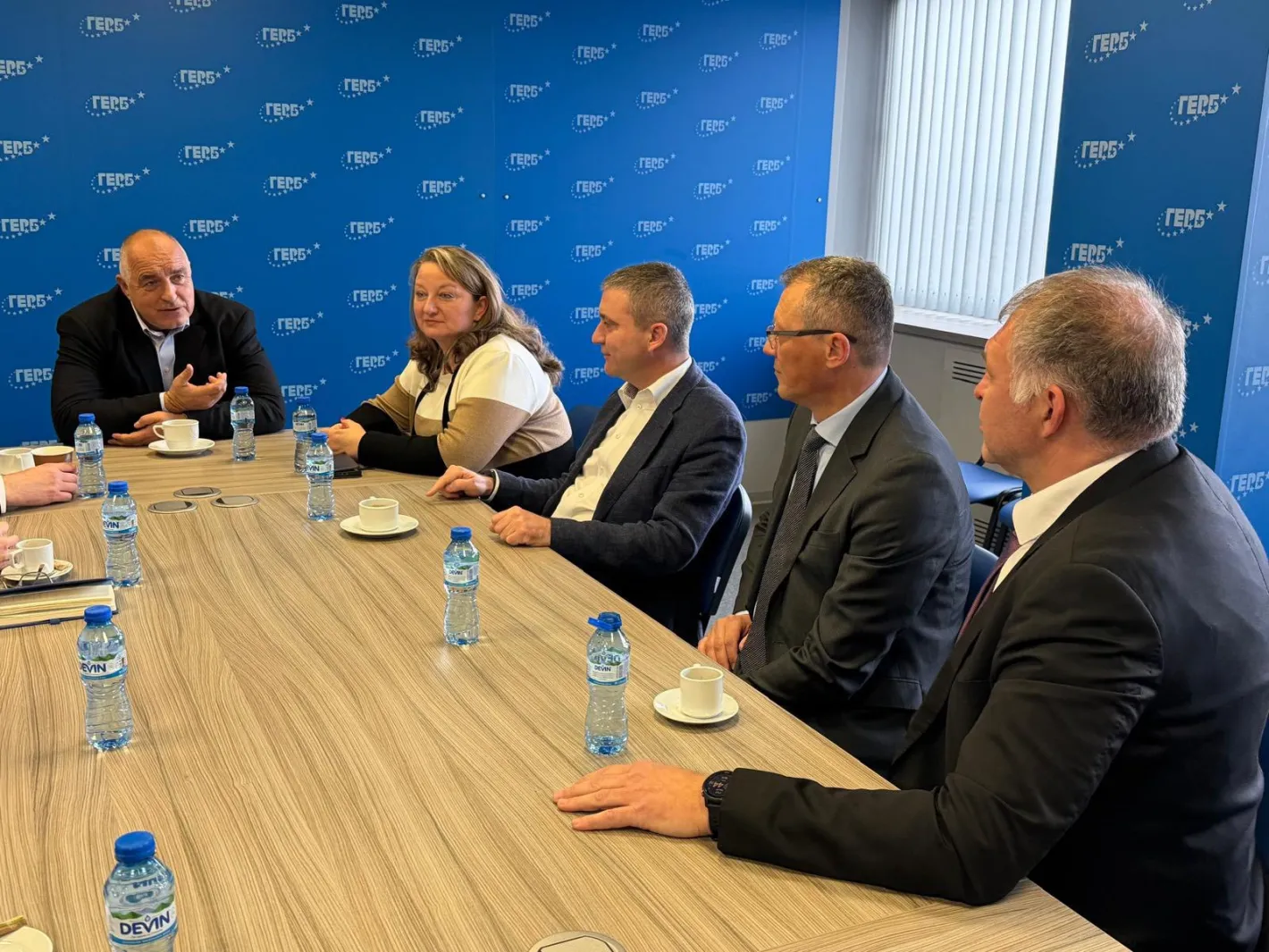 Борисов събра своите и обяви големите пенсионни реформи на ГЕРБ