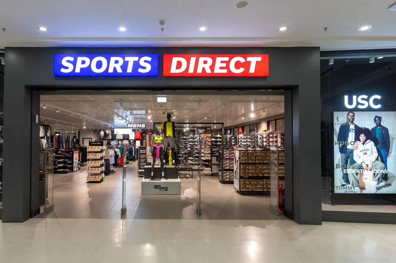 Британският гигант Sports Direct отвори първия си магазин в България