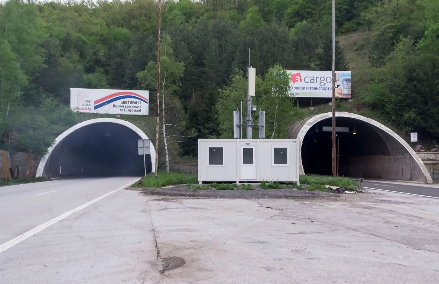 Изграждат площадка за хеликоптери на всеки тунел в България, дълъг над километър