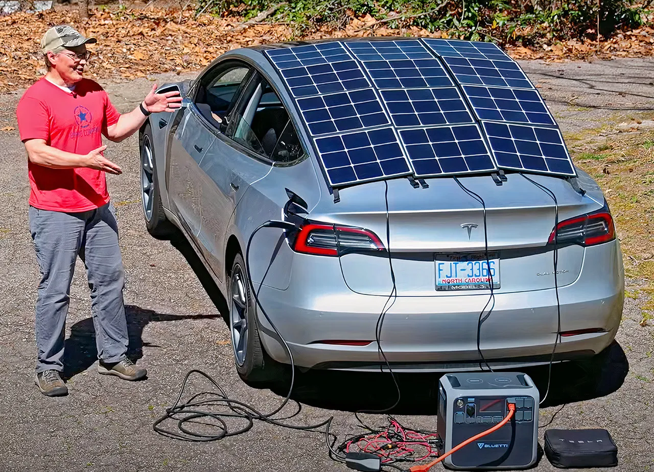 Американец монтира слънчеви панели на Tesla, за да удължи пробега ѝ