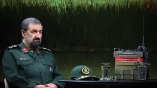 Краят на аятоласите: Иран преминава към директна военна диктатура