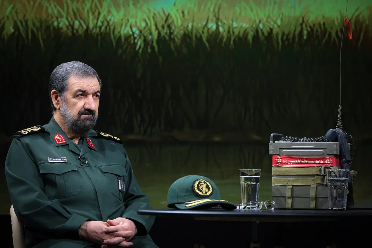 Краят на аятоласите: Иран преминава към директна военна диктатура