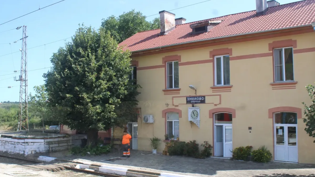 Влак удари и уби жена край Стара Загора