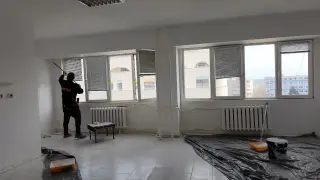 Строителни фирми ремонтират безвъзмездно болнични стаи в Бургас