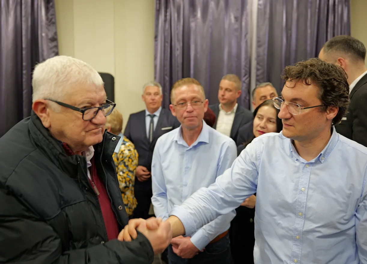 Крум Зарков в Бургас: Не сме тук да оцеляваме, а да върнем БСП на мястото ѝ