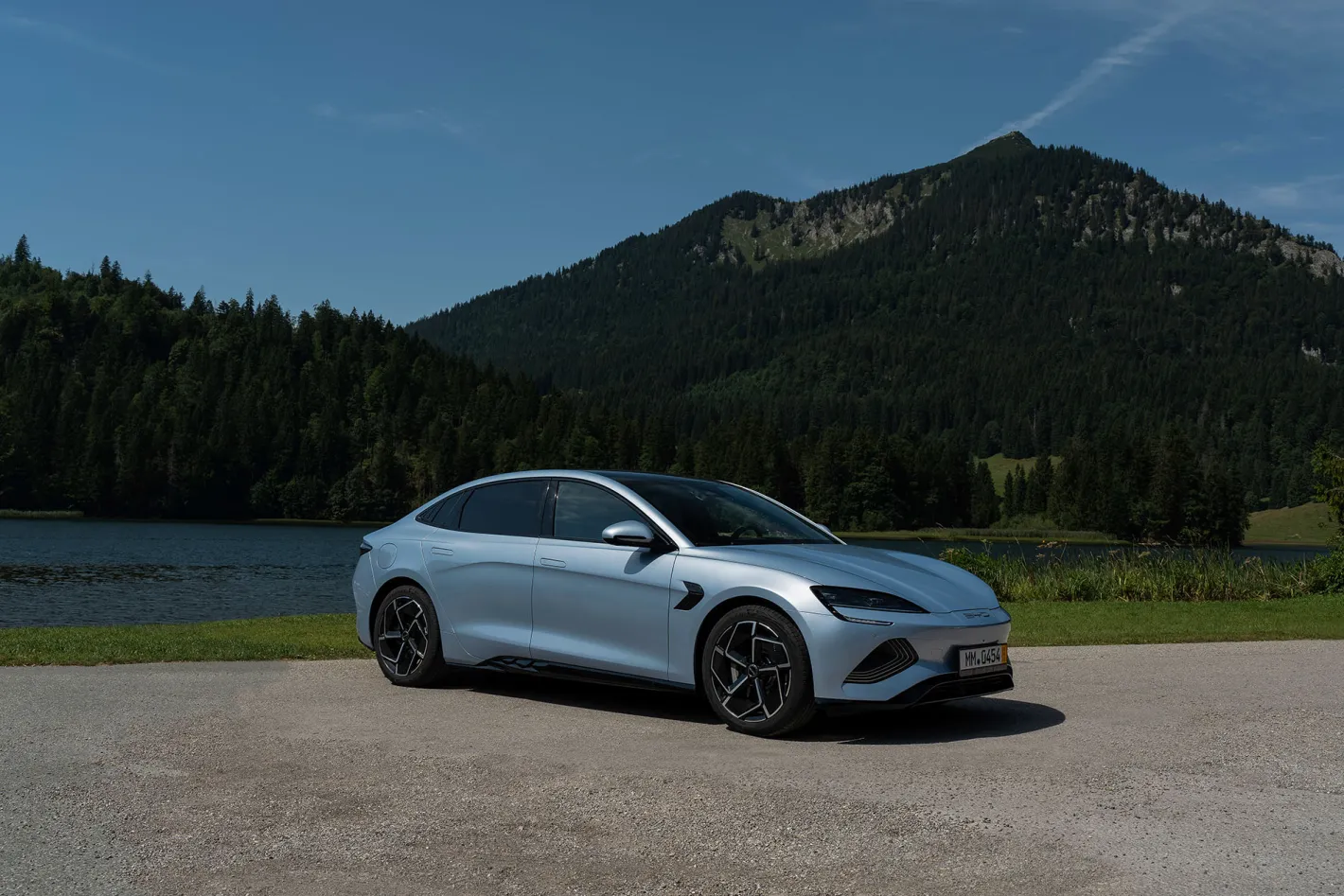 Електризиращо начало за BYD в България