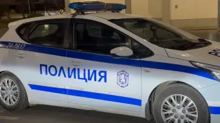 СДВР: Издирва се тази жена, наръгала четирима души в София Снимка