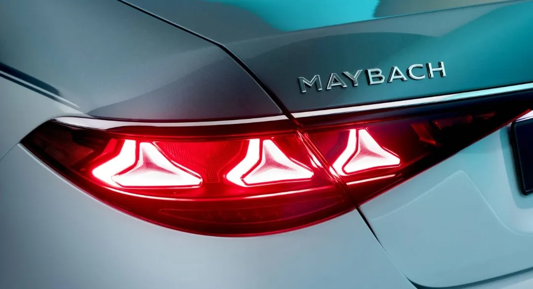 Висш лукс: Представиха новия седан Maybach 2026