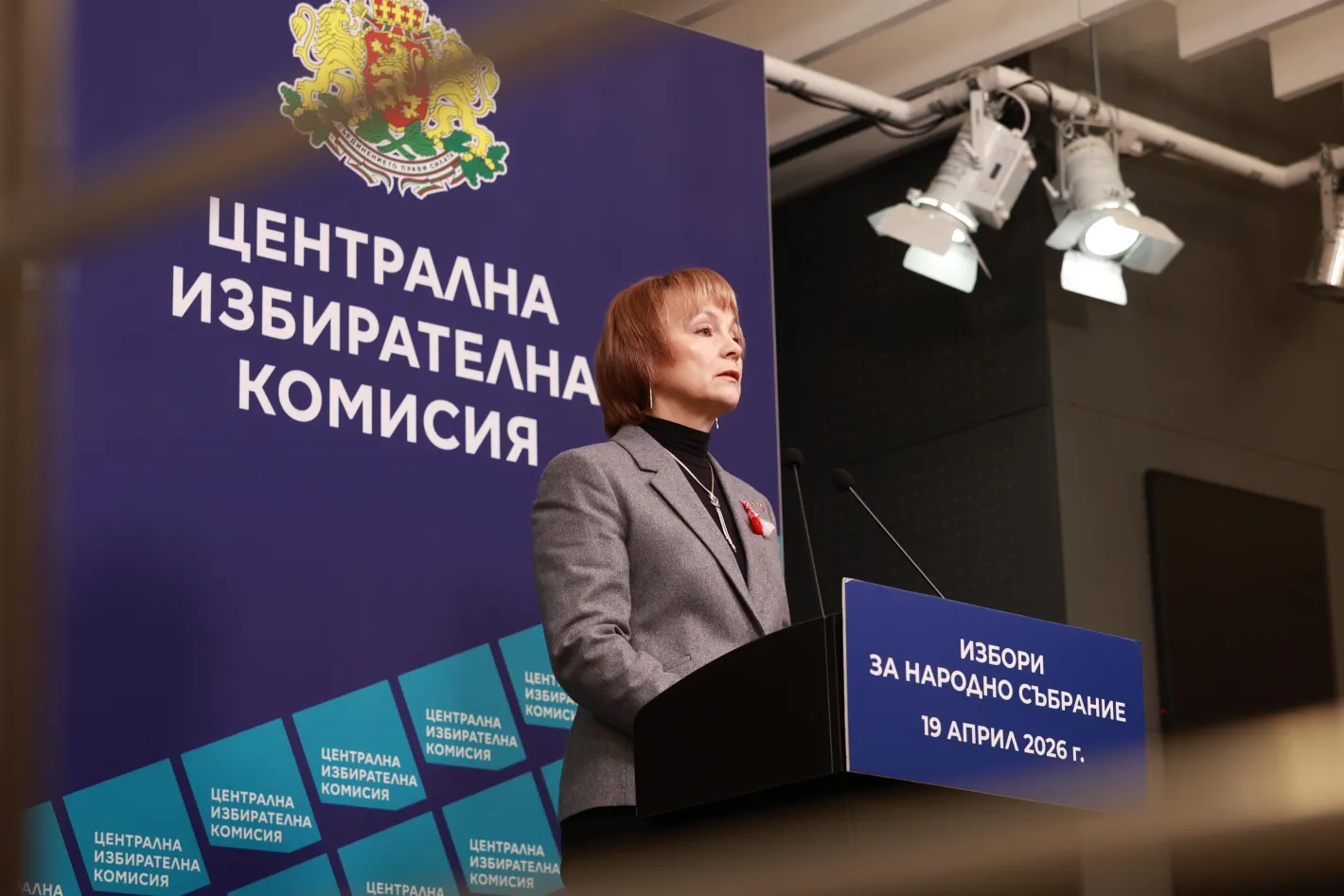 Матева: Препращаме сигнали към органите за купуване на гласове