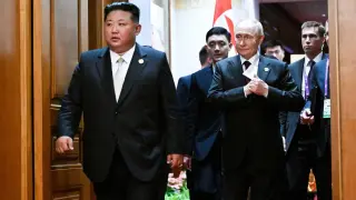 Ким Чен Ун поздрави Путин за Деня на победата