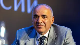 Гари Каспаров за Русия: Първите признаци на „кипящия вулкан“, който е способен да свали Путин