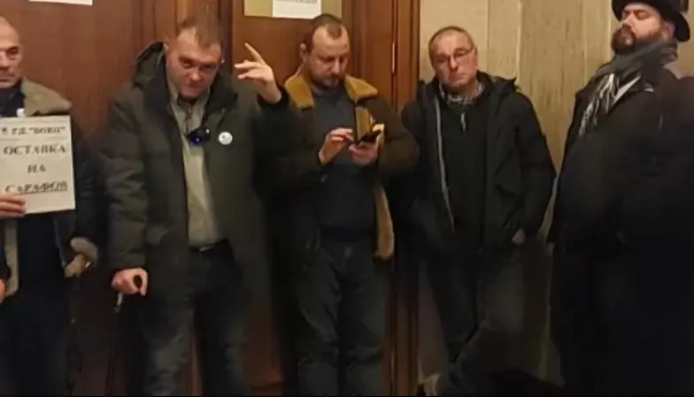 Преди вота! Взлом на кабинета на Сарафов - провокация, готвена от проксито на ПП-ДБ – БОЕЦ