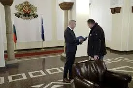 Преди вота! Взлом на кабинета на Сарафов - провокация, готвена от проксито на ПП-ДБ – БОЕЦ