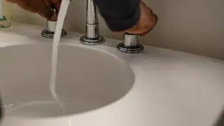 Кална вода тече от чешмите в пловдивско село