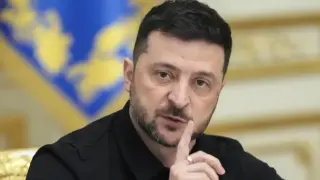Доходи: Колко печели Зеленски за работата си като президент на Украйна