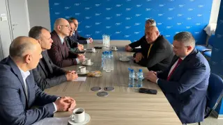 Борисов обсъди със строителния бранш концесии и нова програма за саниране