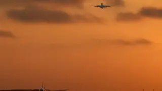 Иран частично отваря въздушното си пространство