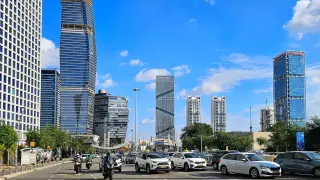 Ято птици над Тел Авив предизвика тълкувания за пророчество