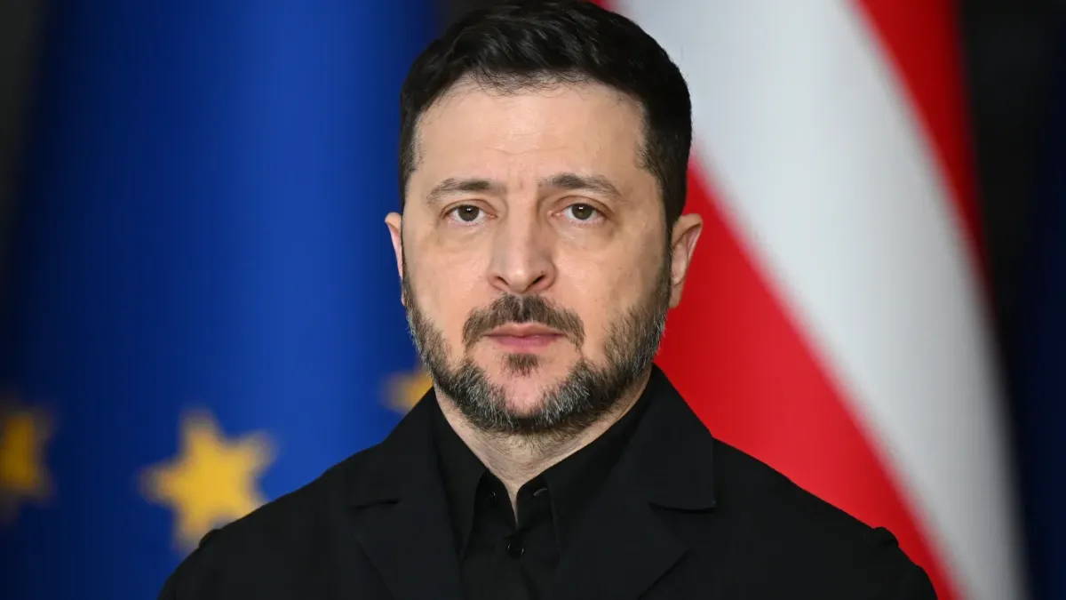 Зеленски предлага опита на Украйна за отварянето на Ормузкия проток