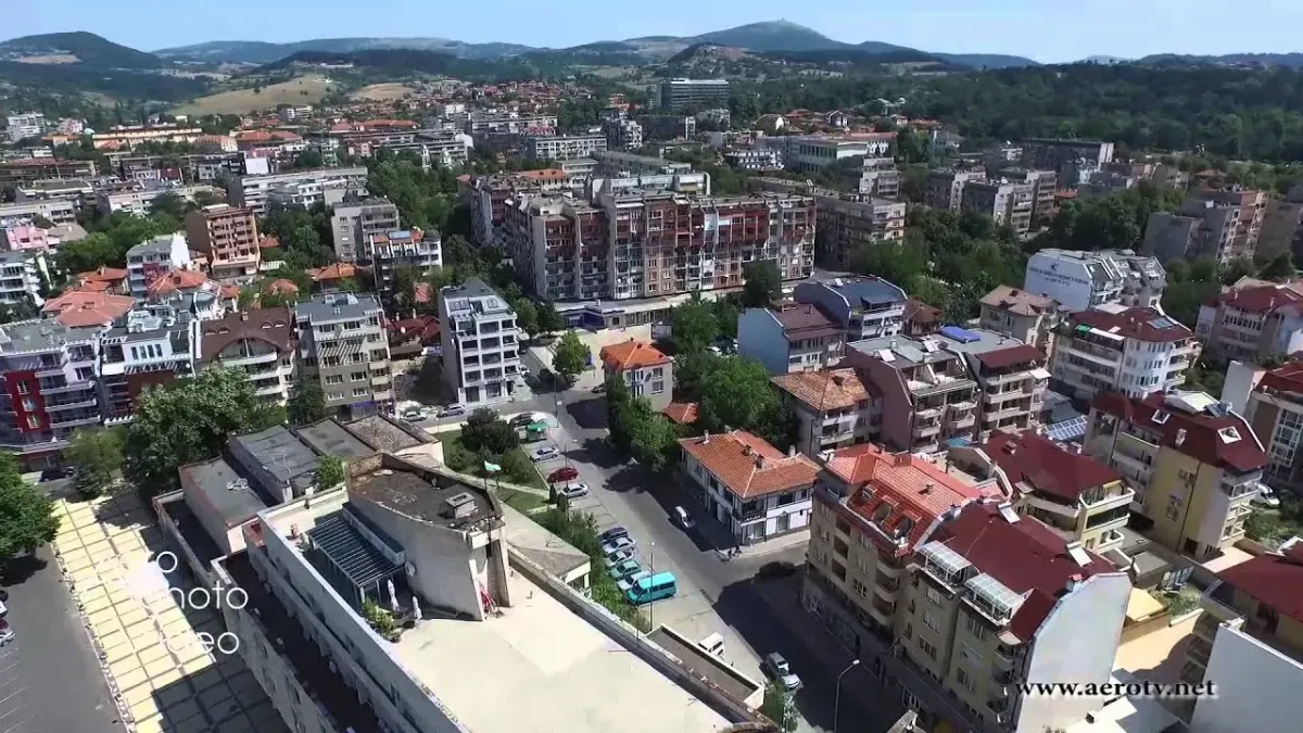 Откриха гранати и боеприпаси в апартамент в Кърджали