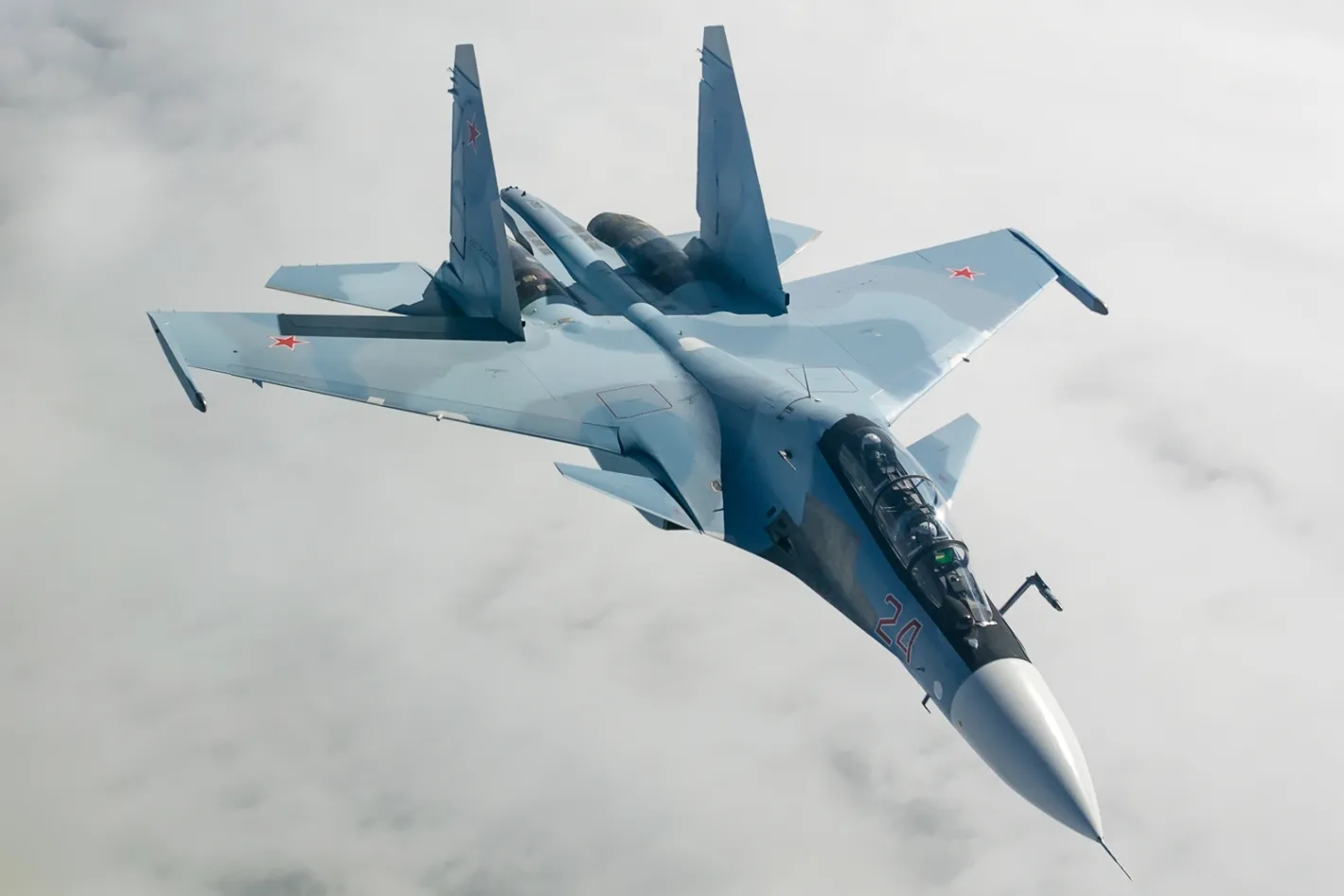 Руски изтребител Су-30 се разби в Крим