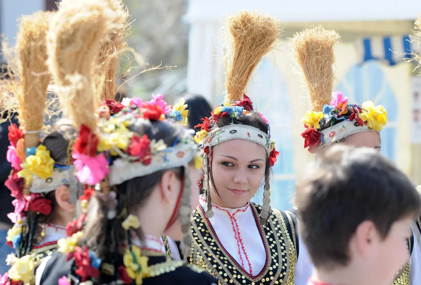 Лазаровден е! Черпят всички с това красиво име, спазват се задължителни поверия